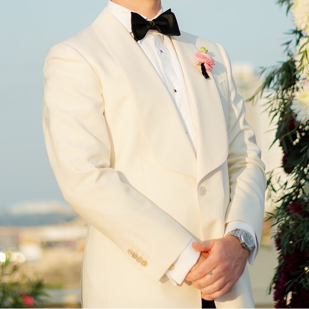 Suit Supply Off-White Tailored Fit Havana Dinner Jacket